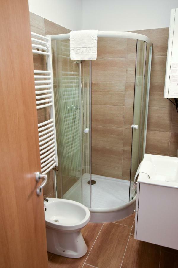 Silver Home Apartments In The City Centre Budapest Esterno foto